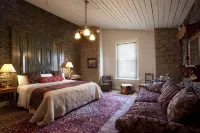 Olivers Central Otago Hotels in Clyde