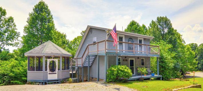 Tennessee Cabin Getaway Near Dale Hollow Lake! Hotels in Pickett County