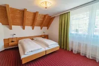 Typically Swiss Hotel Altana - balcony