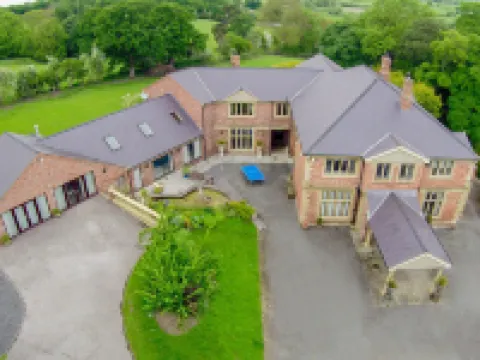 Richmond Hall Hotels in 