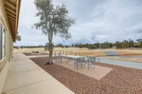 On-site Winery: Rural Plymouth Getaway! - 4-Star