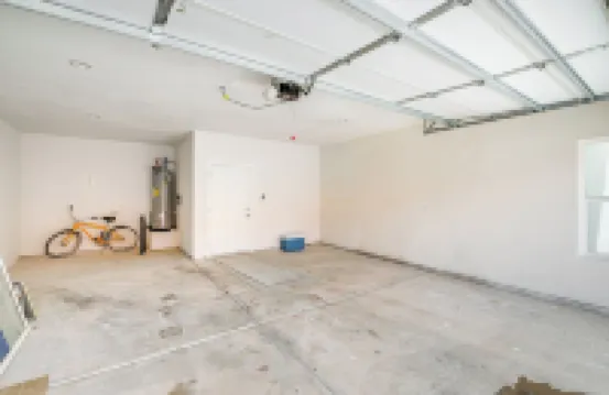4 Mi to Casinos: Mtn-view Home in Bullhead City!