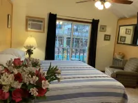 The Woods Hotel - Gay Lgbtq Cabins Отели в г. Монте Рио