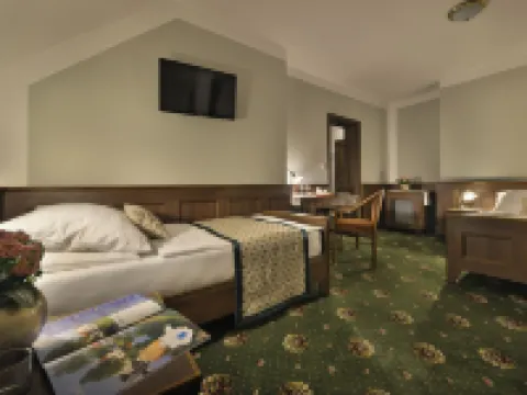 Hotel Podhrad Hotele w: Hluboka Nad Vltavou