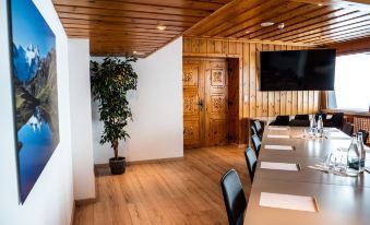 Hôtel Alpina - Swiss Ski & Bike Lodge Grimentz