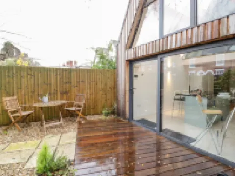 小莫靈頓酒店 酒店