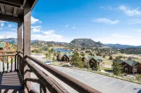 Powell Peak 104 1 Bedroom Condo by RedAwning - Homestays