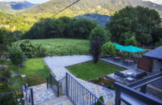 Hostal la Plaça Hotel a Alta Ribagorça