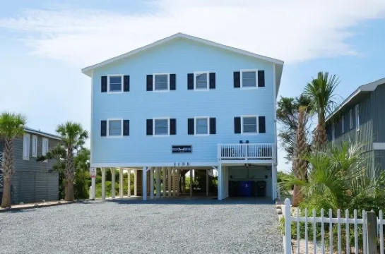 Dune Deck South -  4 Bedroom Home by RedAwning