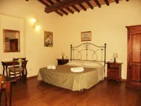 Aurora Hotels in Gubbio