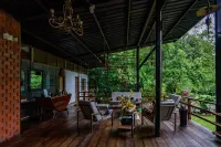Kuyana Amazon Lodge Hôtels à : Puerto Misahuallí