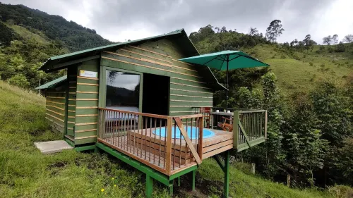 Ecohotel Pinohermoso Reserva Natural - parking