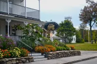 The New London Inn Hotels in 