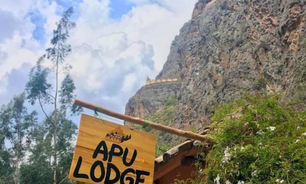 Apu Lodge