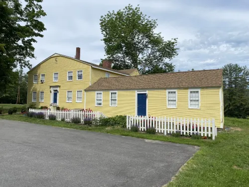 Colonel Spencer Inn Hotels in Plymouth
