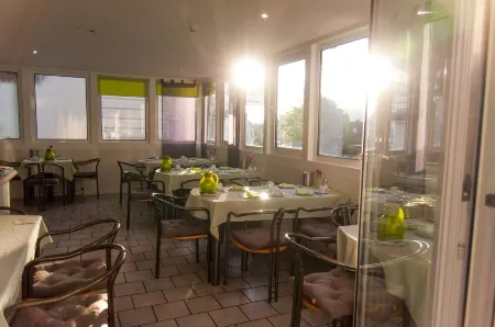 Also-Hotel an der Hardt Отели рядом с достопримечательностью «Тоеллетурм»