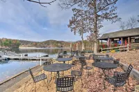 Private Hot Tub, Community Perks! Big Canoe Escape - de charme