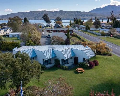 Asure Explorer Motel & Apartments Hotels in Te Anau