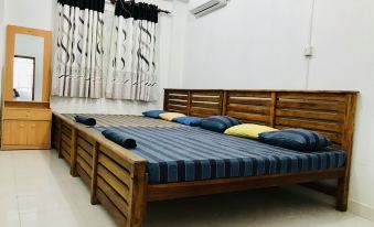 The Beach House  Nilaveli