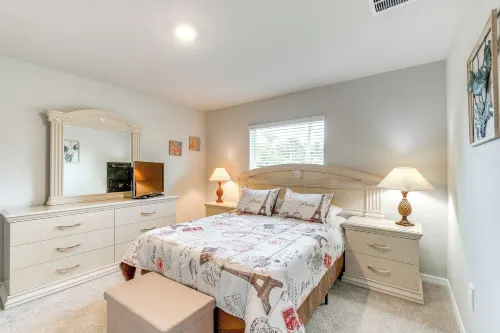 Screened Porch Port Charlotte Home, 4 Mi to Beach - badewanne