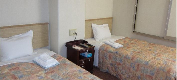 Saijo Station Hotel Hoteles en Saijō