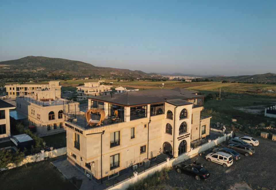 hotel overview picture
