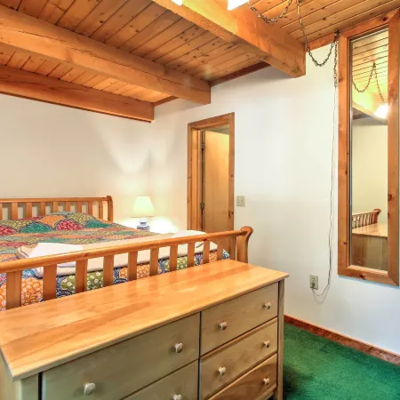 Cozy Bartlett Townhome < 3 Mi to Attitash Mountain