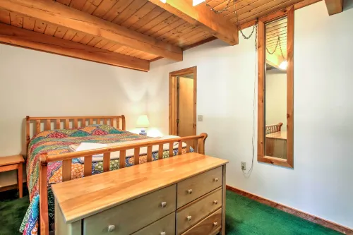 Cozy Bartlett Townhome < 3 Mi to Attitash Mountain - 3-Star