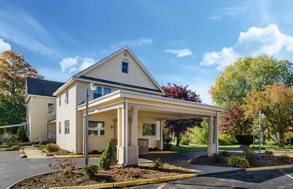 斯特布里奇20號公路伊克諾旅館