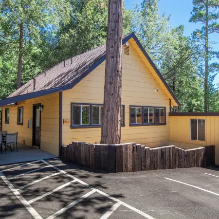 Idyllwild Inn