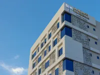 Westin Mark Hotel Hotels near Madina Mall