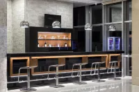 Ramada Hotel & Suites by Wyndham Edirne - bar