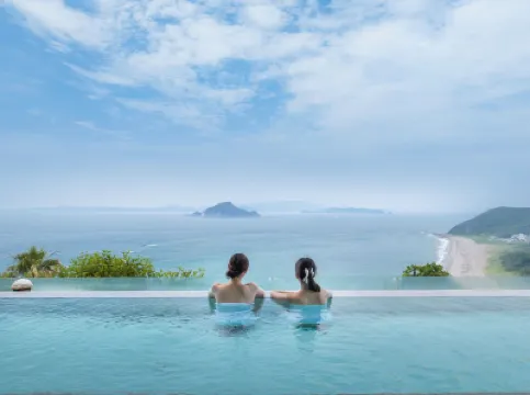 Irago Ocean Resort Hotels in 