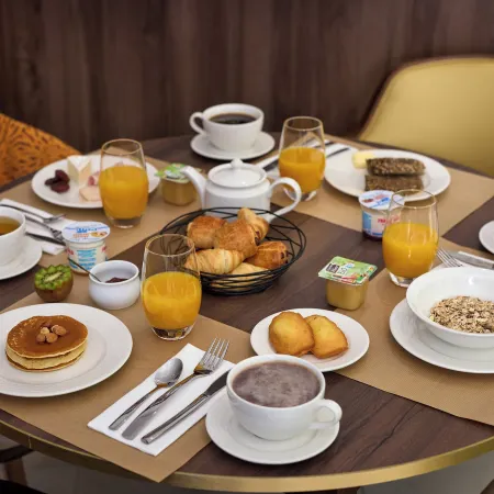 Quality Aparthotel Bordeaux Saint-Jean Отели рядом с достопримечательностью «Железнодорожный вокзал Бордо»