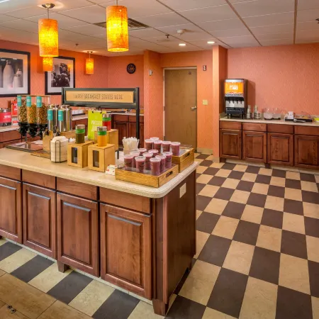 Hampton Inn & Suites Binghamton/Vestal