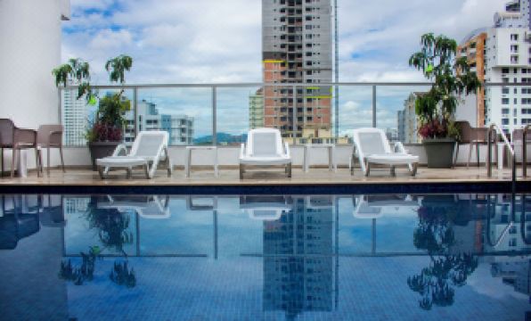 Ramada by Wyndham Panama Centro Via Argentina