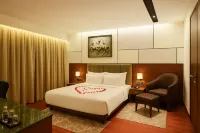 HOTEL NOAH SPIRE Отели в г. 