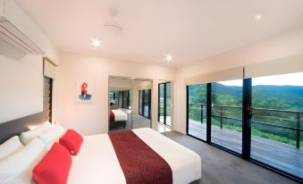 Seclude Rainforest Retreat