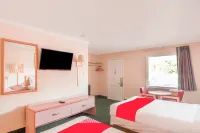 OYO Hotel Durham West Hills Hotels in Hillsborough