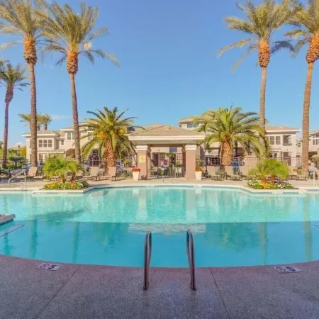 Scottsdale Condo Overlooking Golf Course
