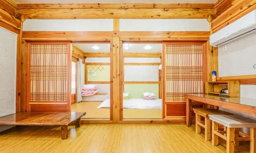 Gyeongju Chilbulam Hanok Pension