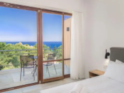 Semeli Hotels in Vathi