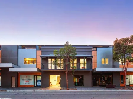 Crown on Darby Отели в г. Бар Бич