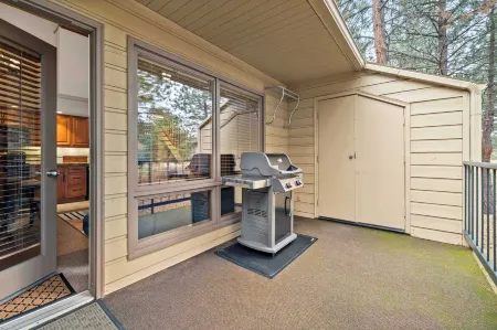 Scenic 1 Bedroom W/Loft at Mount Bachelor Resort!