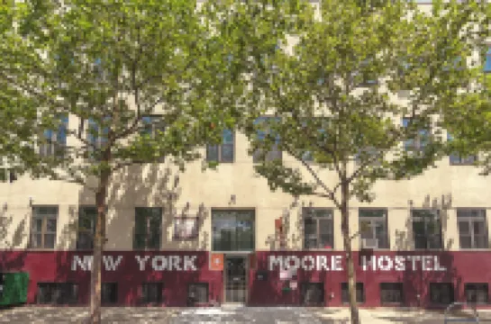 NY Moore Hostel Hoteles en 