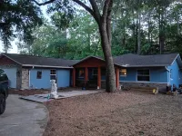private dock Charming 2-bedroom house with WiFi, AC in peaceful Dunnellon