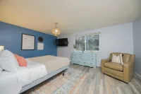 Alpine Bay by AvantStay 5Mins to Diamond Peak Skiing w Expansive Deck Hotel a Incline Village