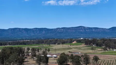 The Caretakers Cottage- Tranquil countryside escape