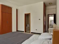 Bright speciouse Cozy 2-bedroom apartment in enjoyable Addis Ababa with WiFi