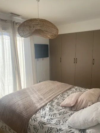 Les Plaines en Provence Отели в г. Майан